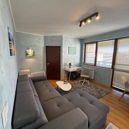 Lejlighed 1-bedroom - Bathtub - 10mins From Skilift Gondola - Freewifi - Workdesk - Heating - Full Kitchen At Edelweiss Bansko