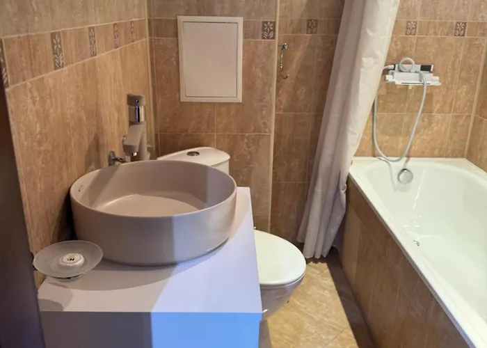 1-bedroom - Bathtub - 10mins From Skilift Gondola - Freewifi - Workdesk - Heating - Full Kitchen At Edelweiss アパート