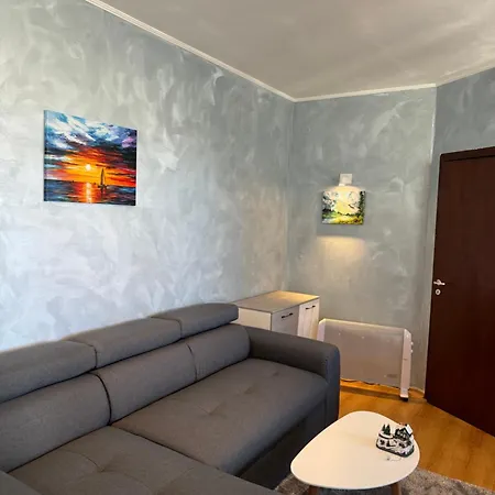 Апартаменты 1-bedroom - Bathtub - 10mins From Skilift Gondola - Freewifi - Workdesk - Heating - Full Kitchen At Edelweiss *