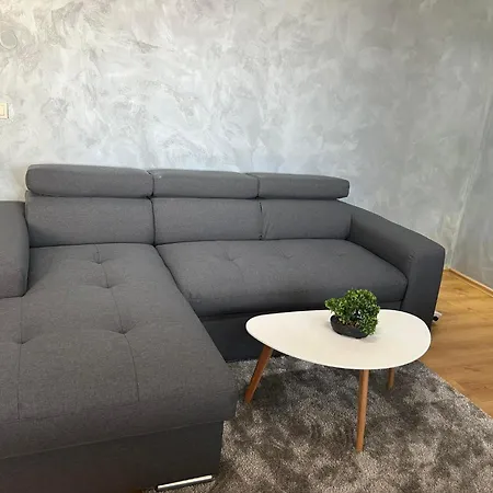 1-bedroom - Bathtub - 10mins From Skilift Gondola - Freewifi - Workdesk - Heating - Full Kitchen At Edelweiss Апартаменты *