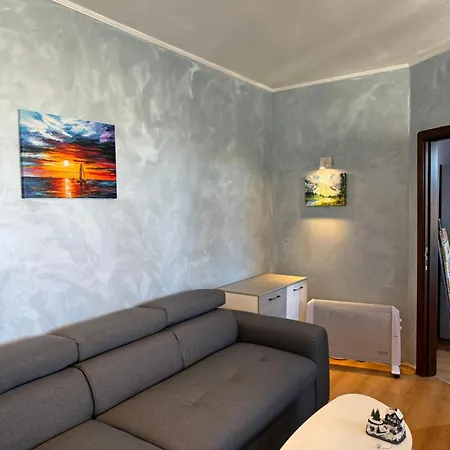 アパート 1-bedroom - Bathtub - 10mins From Skilift Gondola - Freewifi - Workdesk - Heating - Full Kitchen At Edelweiss